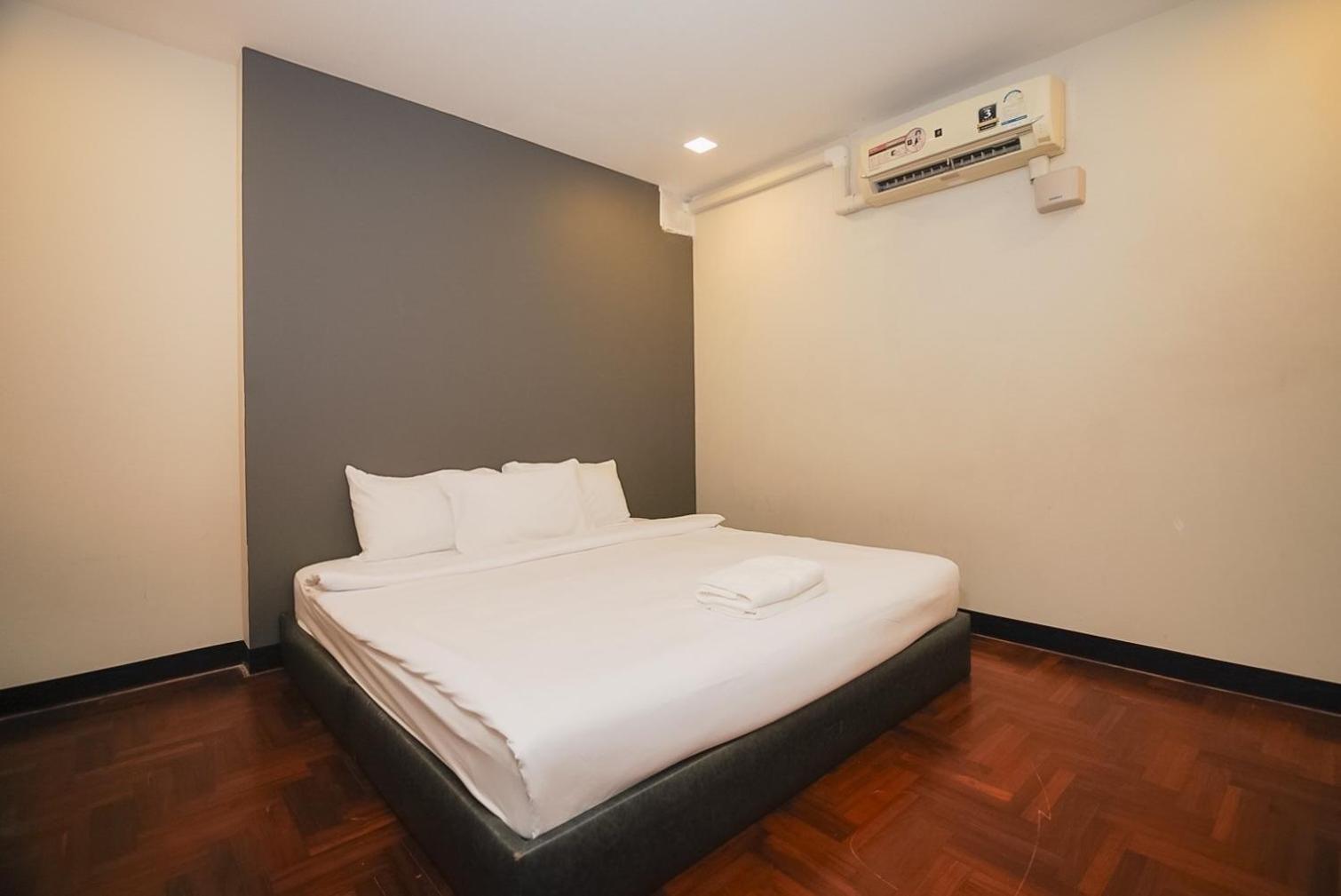 Go Inn Silom Bts Surasak X โกอินน์ สีลม บีทีเอส สถานีสุรศักดิ์ Μπανγκόκ Εξωτερικό φωτογραφία